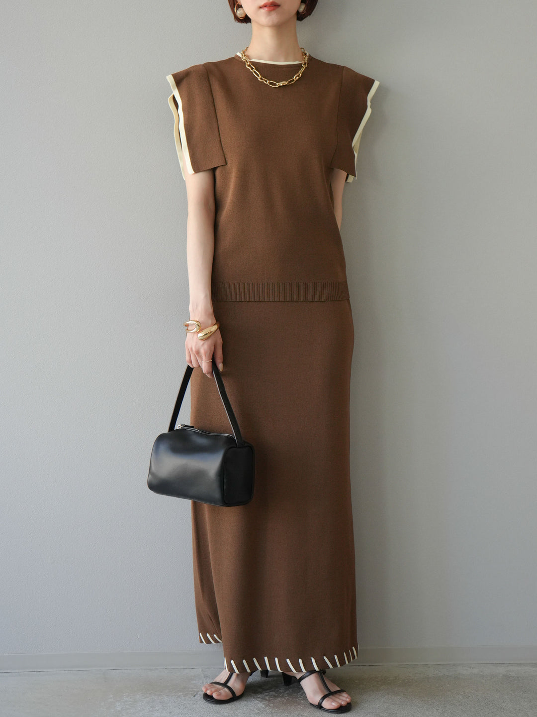 [予約]リネンタッチスクエアスリーブ配色ニットプルオーバー/モカ