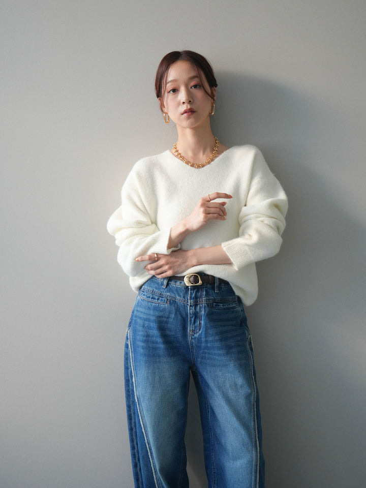 [SET]シュシュ付きアンゴラタッチVネックニットプルオーバー+サイドフリンジワイドデニムパンツ(2set)