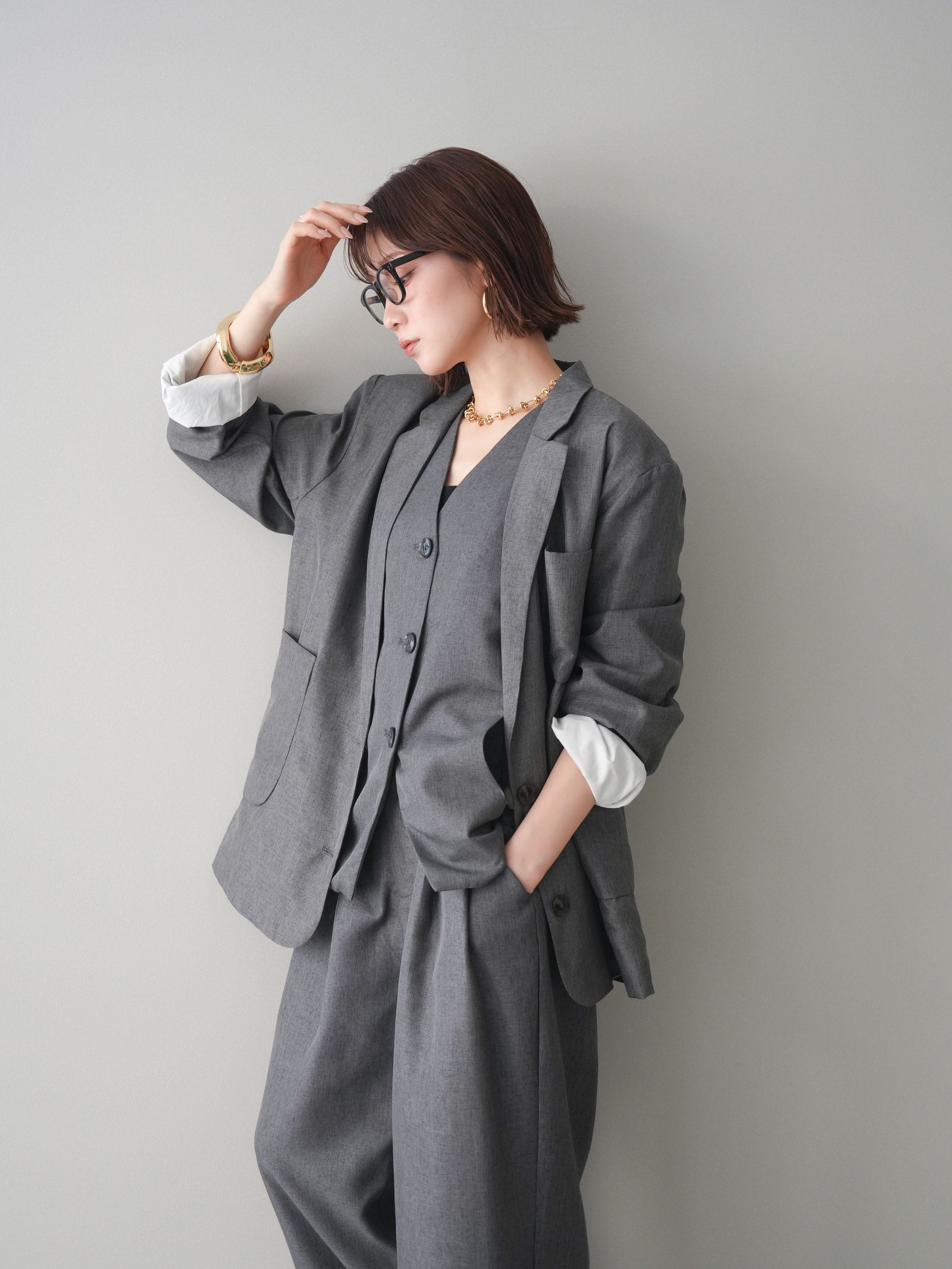予約]リネンライクテーラードジャケット/charcoal – Lumier