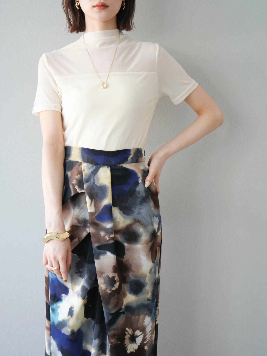 [SET] 透視半袖上衣 + 水彩印花褶襉I字裙 (2set)