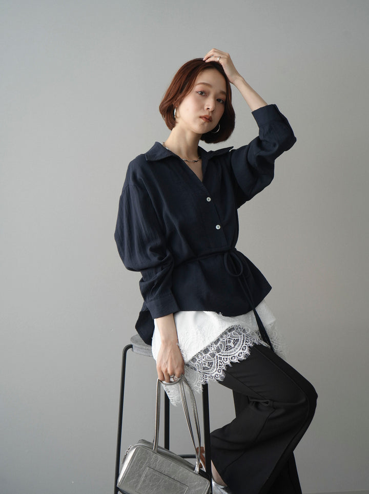 [SET]Vネック変形ラインシャツ+レーストリムキャミソール+センターシームフレアパンツ(3set)