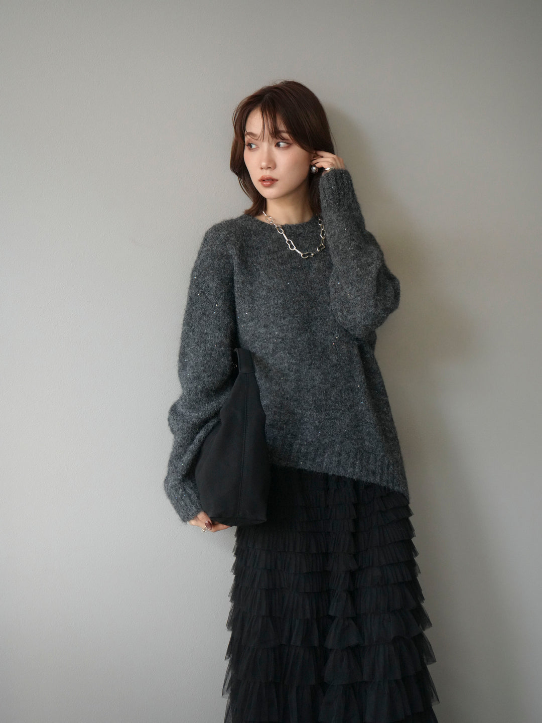 [予約]スパンコールニットプルオーバー/チャコール