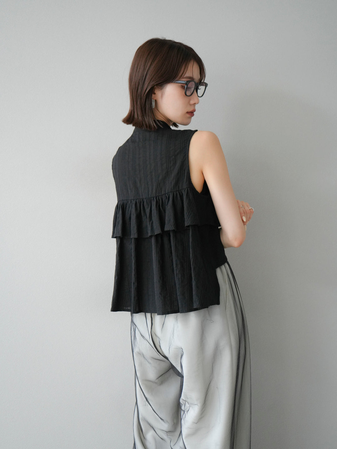 [SET]ドビーストライプアシンメトリーフリルノースリブラウス+リネンライクイージーワイドパンツ(2set)