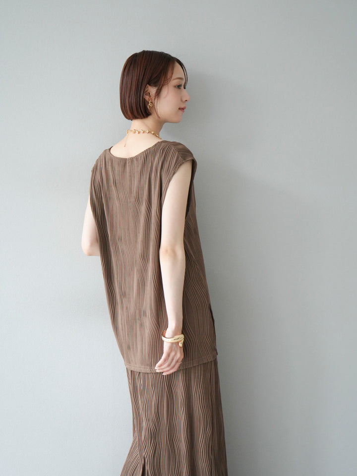 [SET]ウェーブパイピングVネックベスト+カップ付テレコリブベアキャミソール(2set)