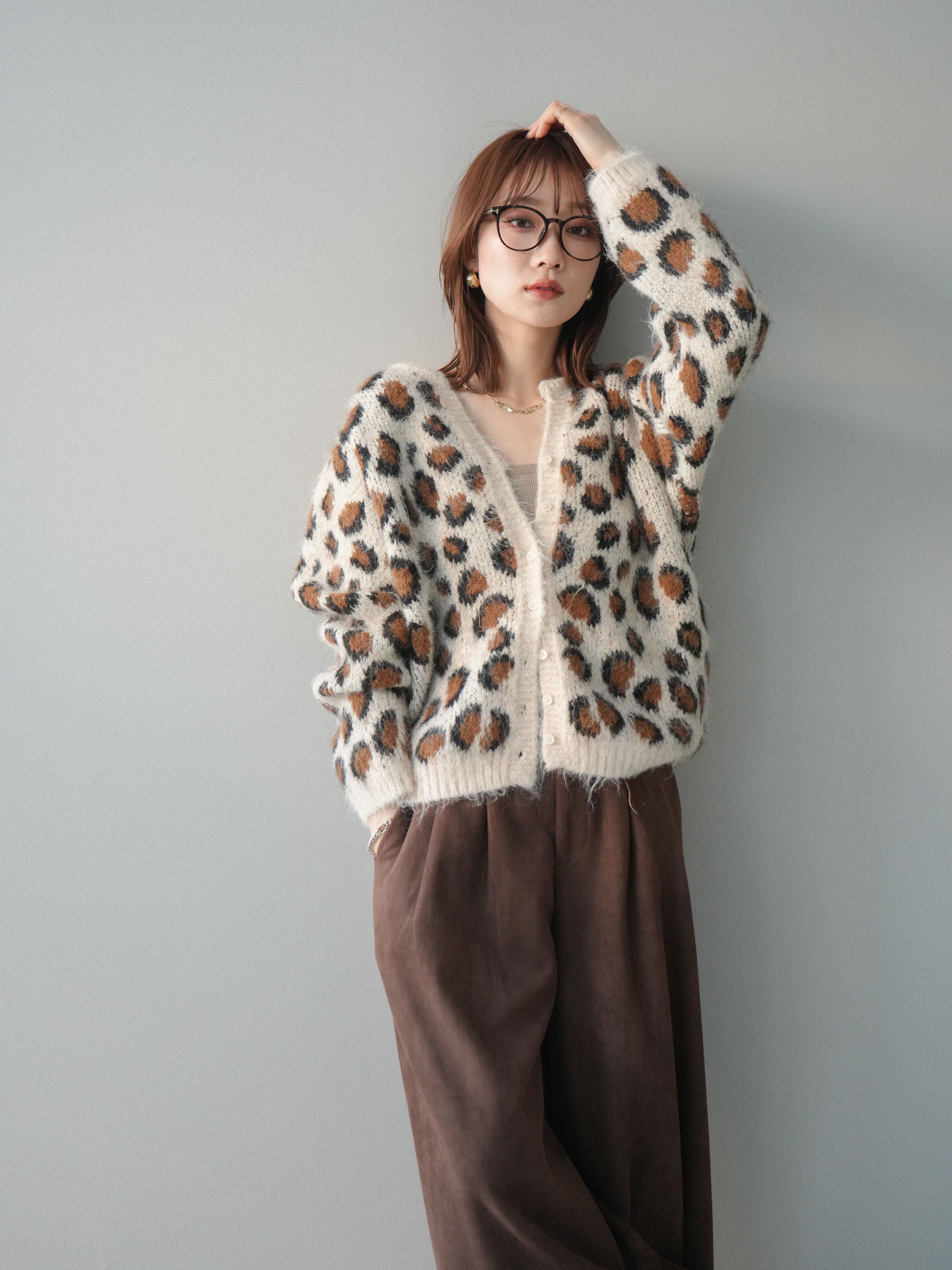 予約]モヘアタッチレオパード柄ニットカーディガン/apricot – Lumier