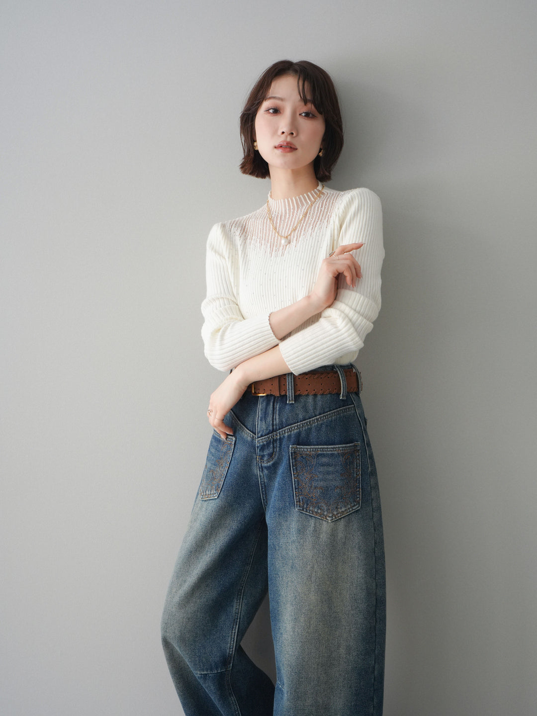 [SET]シアー切替スパンコールリブニットトップス+ベルト付ポケット刺繍カーブデニムパンツ(2set)