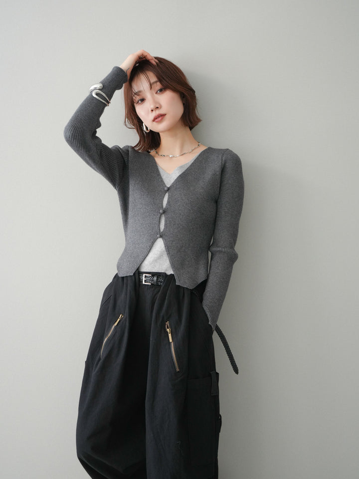 [予約]Vネック配色レイヤードスリットニットトップス/charcoal