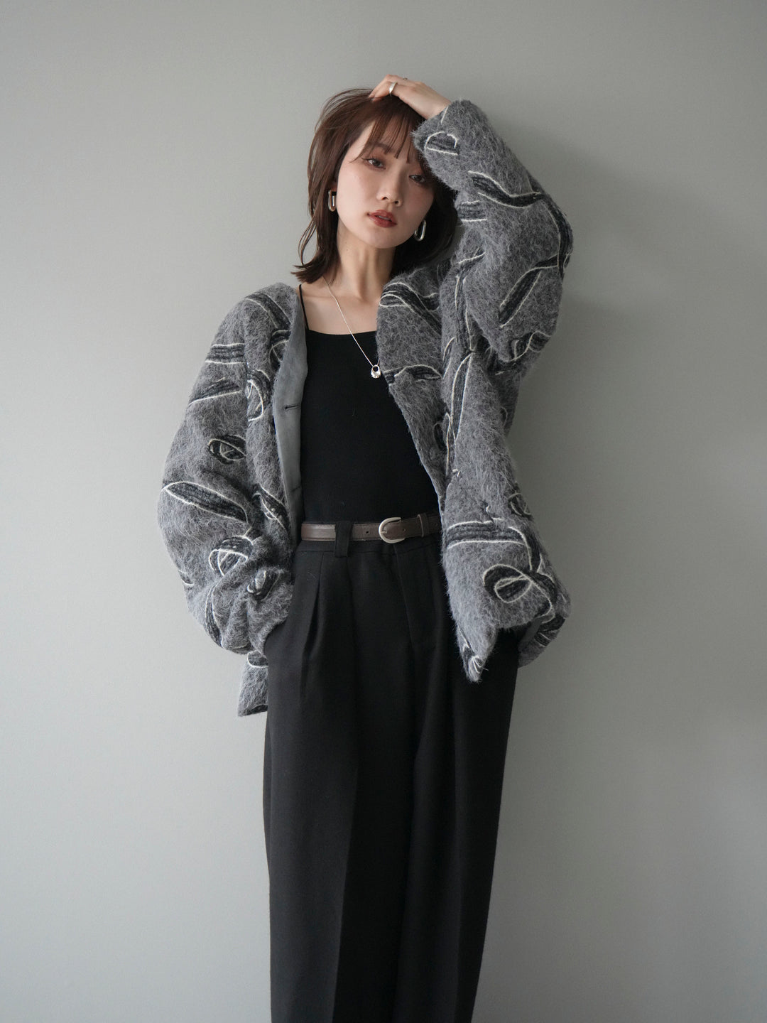 [予約]ニュアンス刺繍ブークレニットジャケット/gray