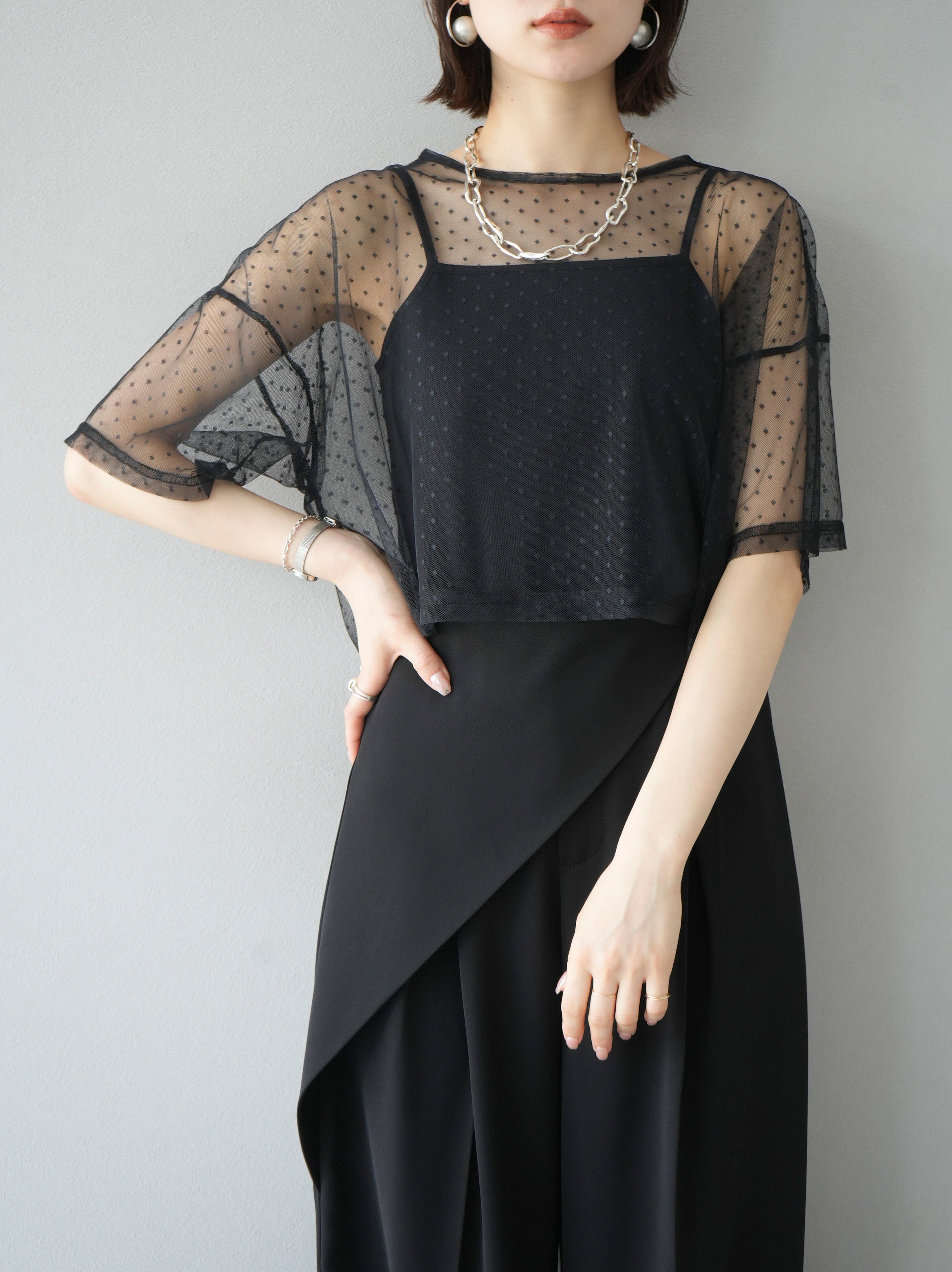 予約]クロップドチュールTシャツ×キャミアンサンブル/ドット