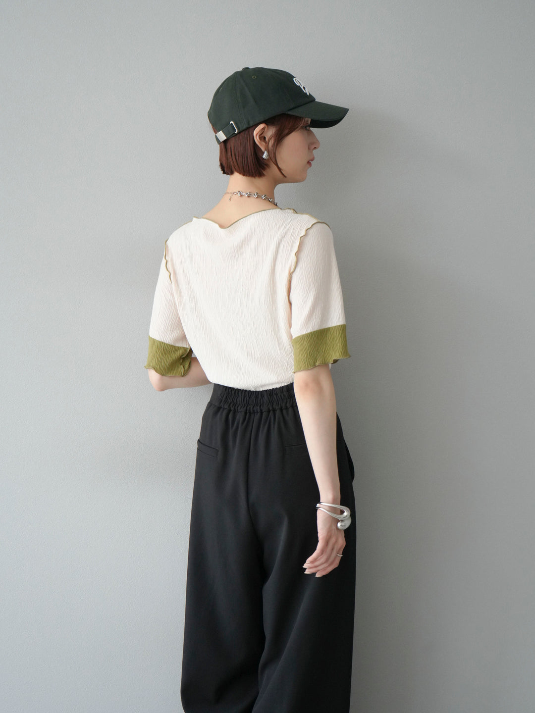 [SET] 百褶同色船領套頭衫 + 拉鍊褶襉寬褲 (2 套)