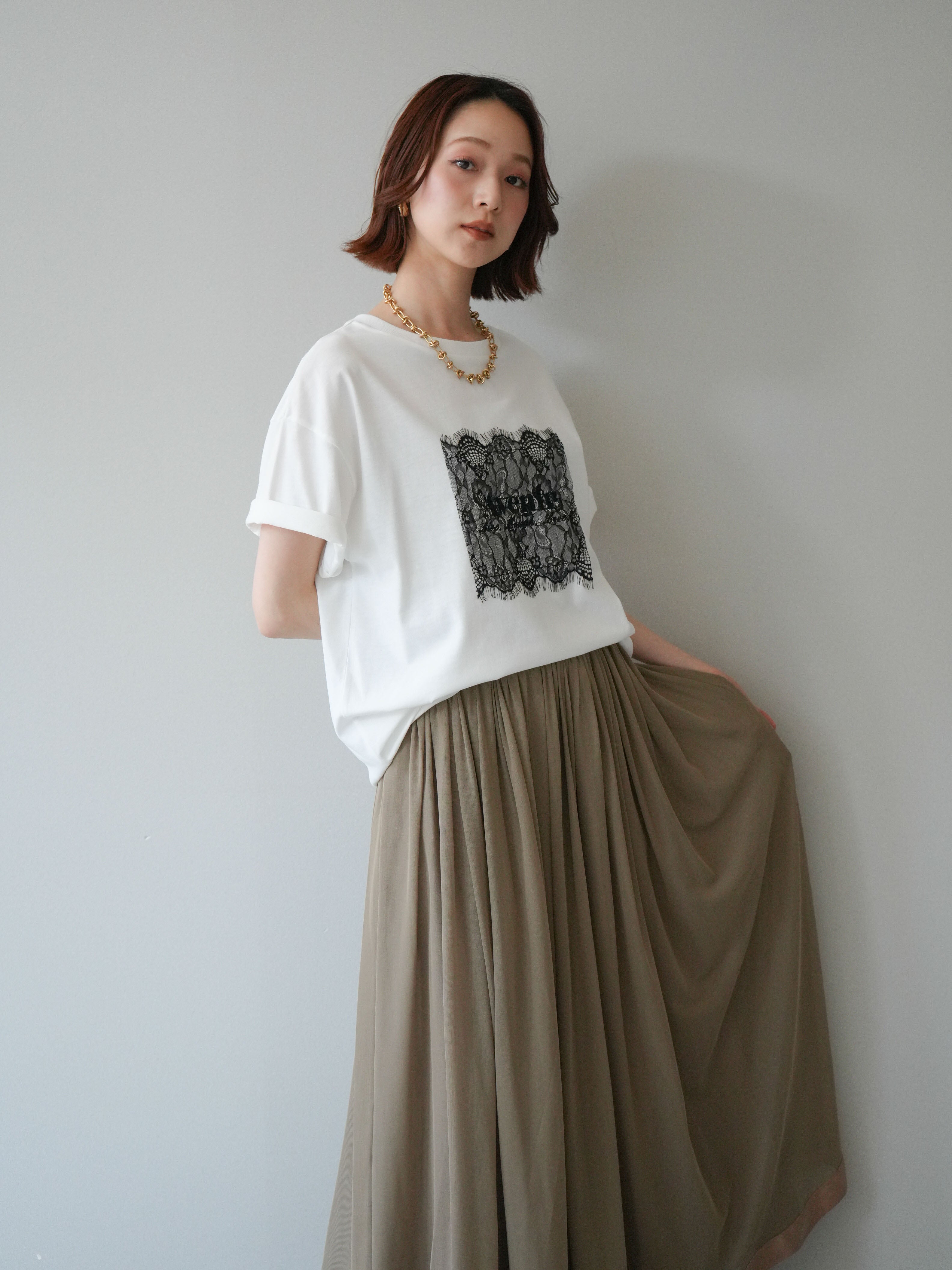予約]レースコラージュロゴTシャツ/off – Lumier