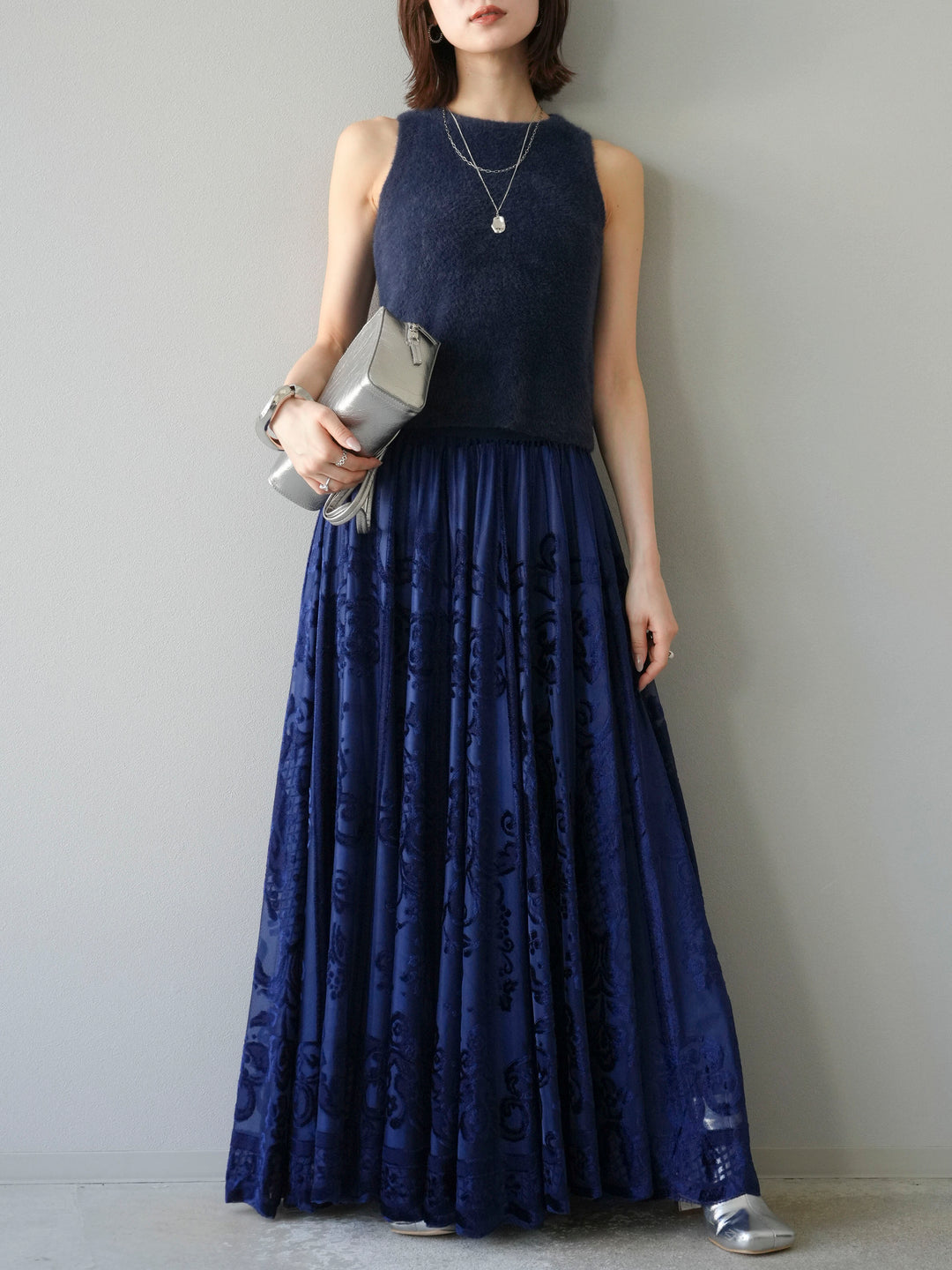 [予約]アンティーク柄フロッキーマキシスカート/ブルー