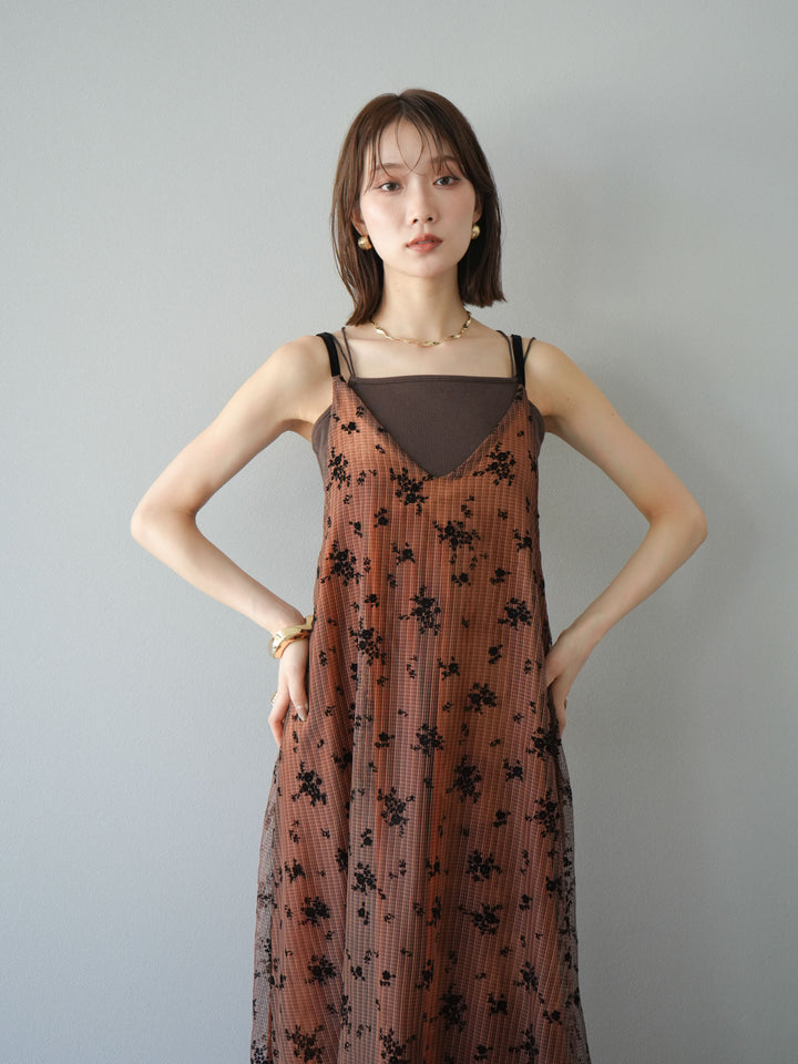 [SET]フロッキーチュールレイヤードベロアキャミワンピース+カップ付きバッククロスキャミソール(2set)