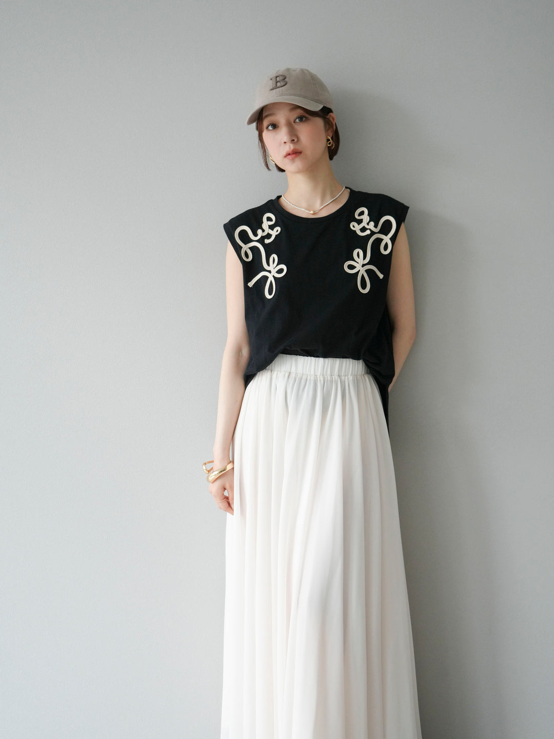 [SET] 繩繡法式袖T卹+雪紡喇叭裙（2件組）