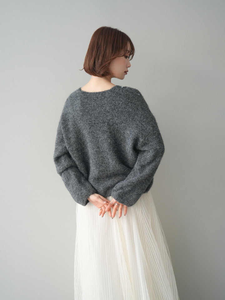 [予約]パール×ビジューVネックニットプルオーバー/gray