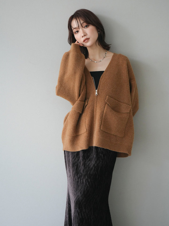 [預訂] 大口袋拉鍊針織開襟衫/駝色