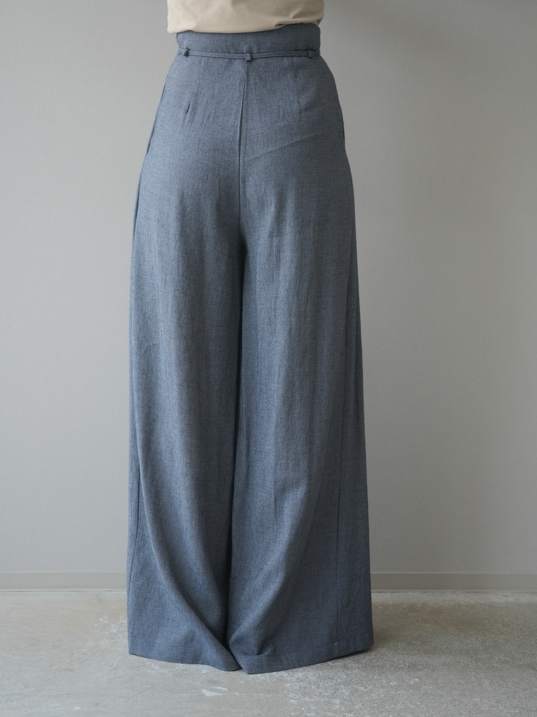 【預購】仿亞麻雙褶設計寬褲/藏青色