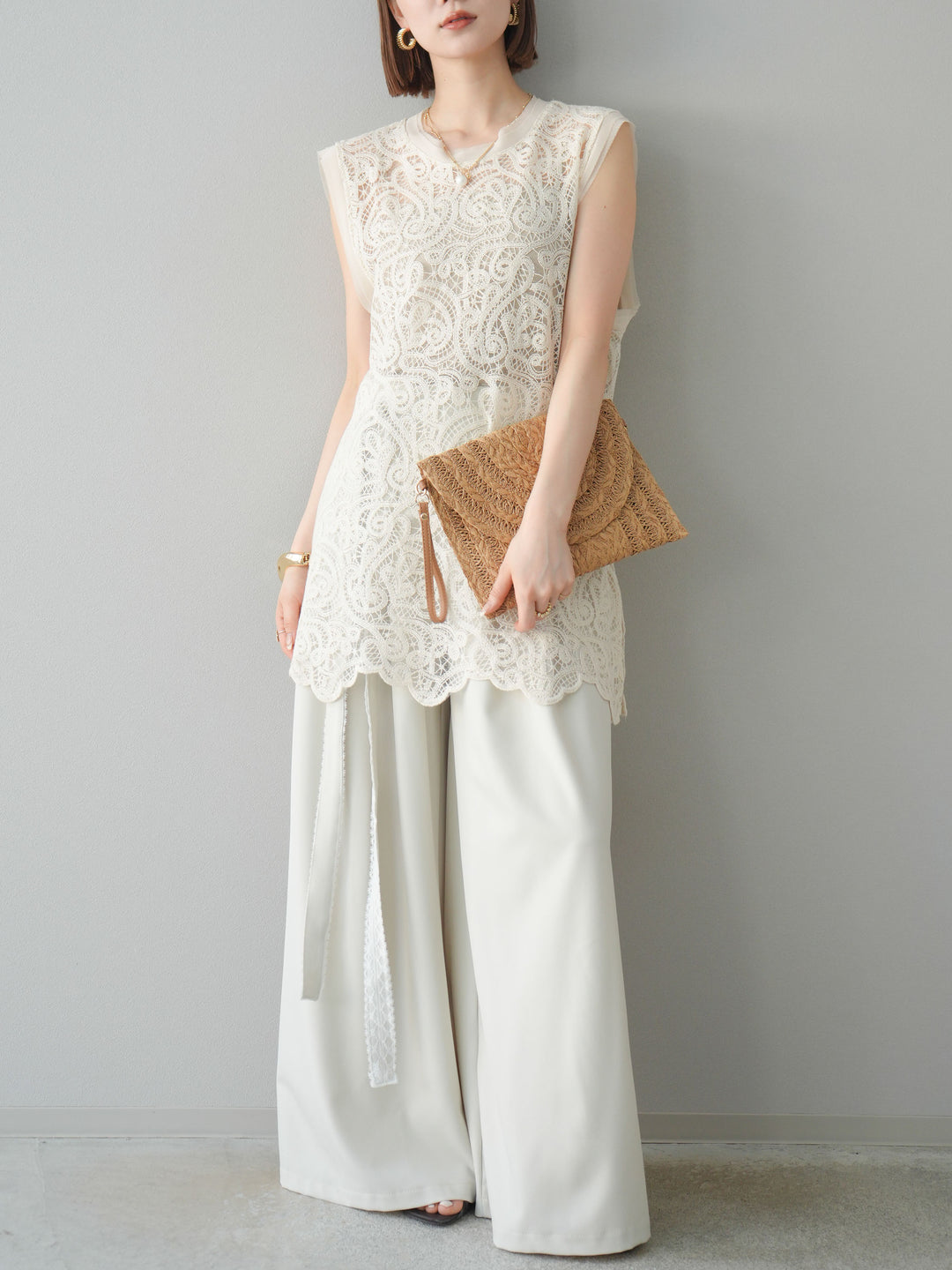 【預購】蕾絲腰帶設計寬褲/象牙白