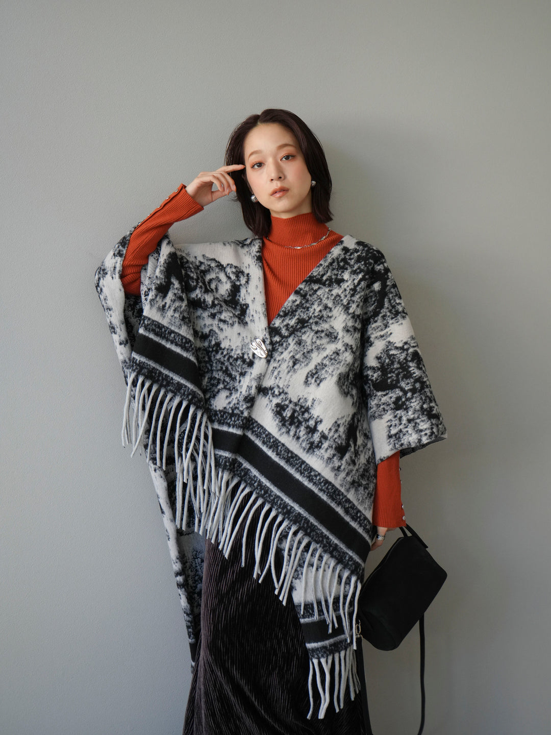 [SET]アブストラクト柄ストールポンチョ+選べるアクセセット(2set)