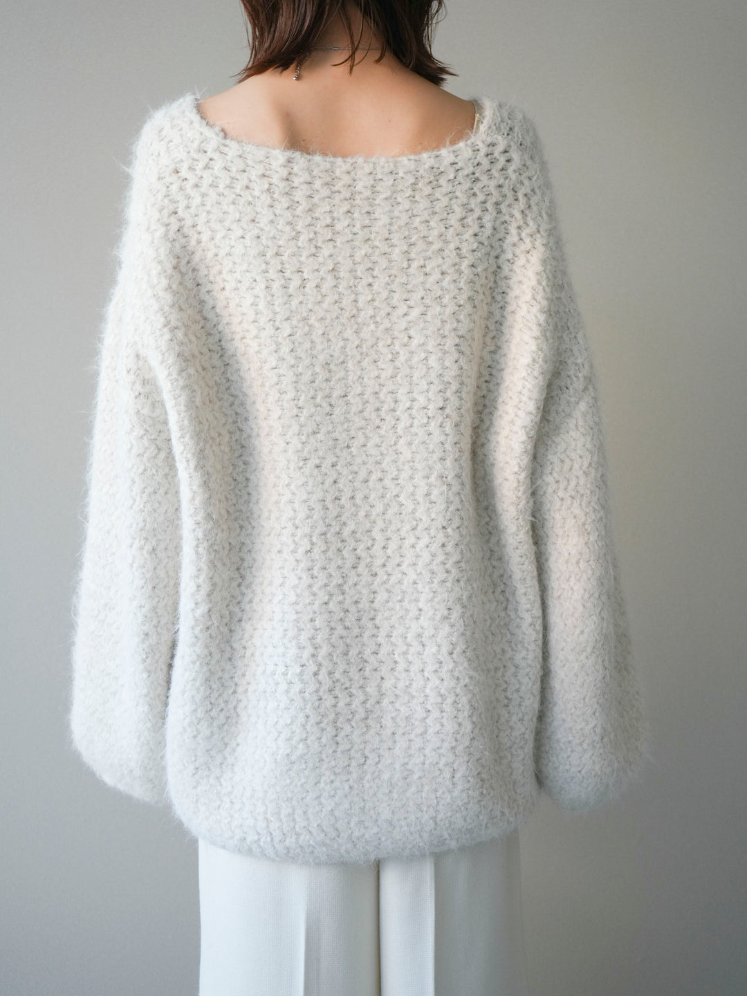 [予約]ウールタッチラメミックスヤーンVネックニットプルオーバー/ivory