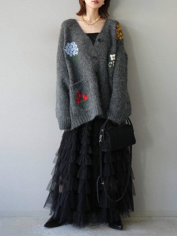 [SET] 花朵刺繡V領寬鬆針織開襟衫 + 薄紗層疊裙 (2套)