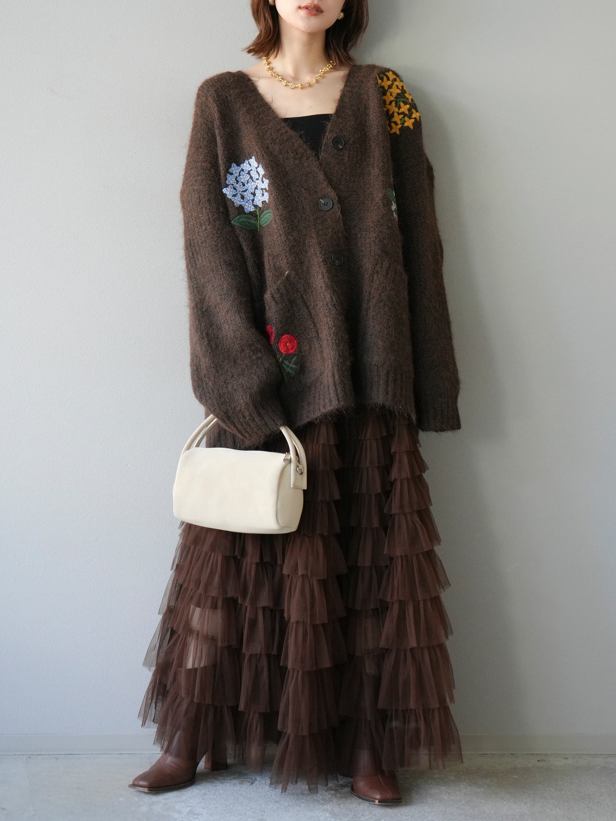 SET]フラワー刺繍Vネックオーバーニットカーディガン+チュール