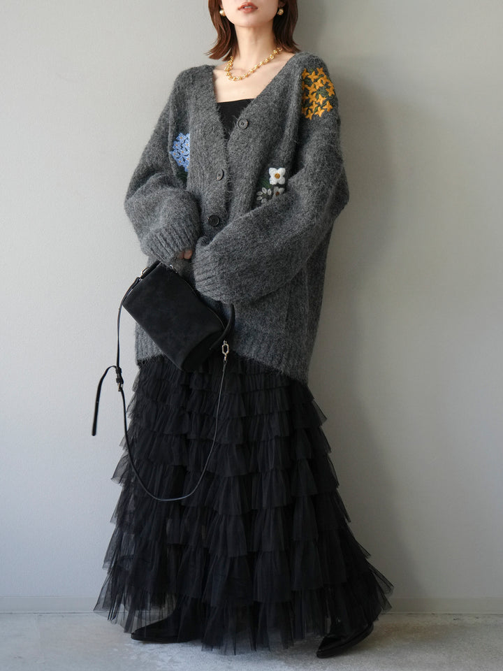 [SET] 花朵刺繡V領寬鬆針織開襟衫 + 薄紗層疊裙 (2套)