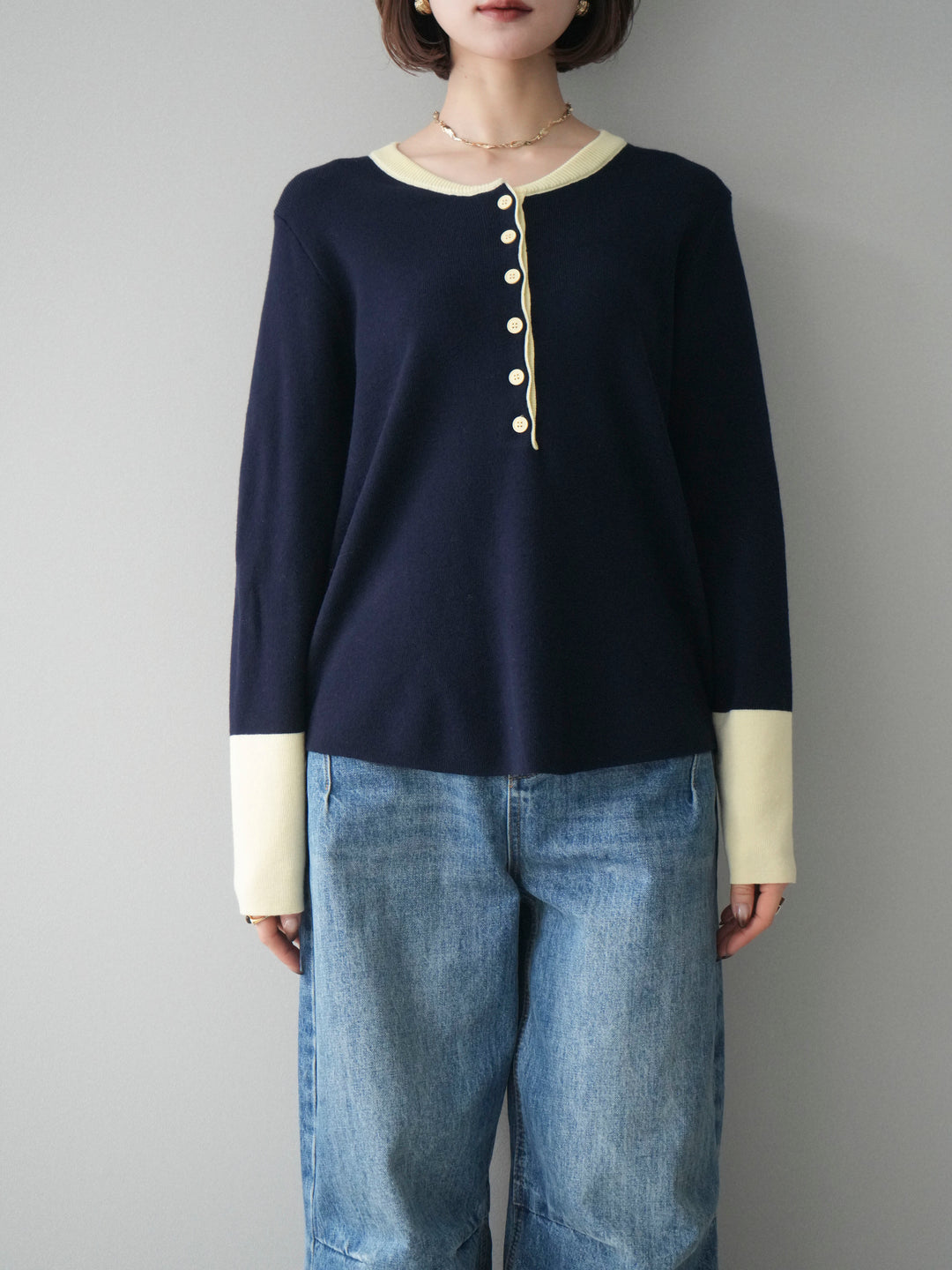[予約]ヘンリーネック配色ニットソー/navy