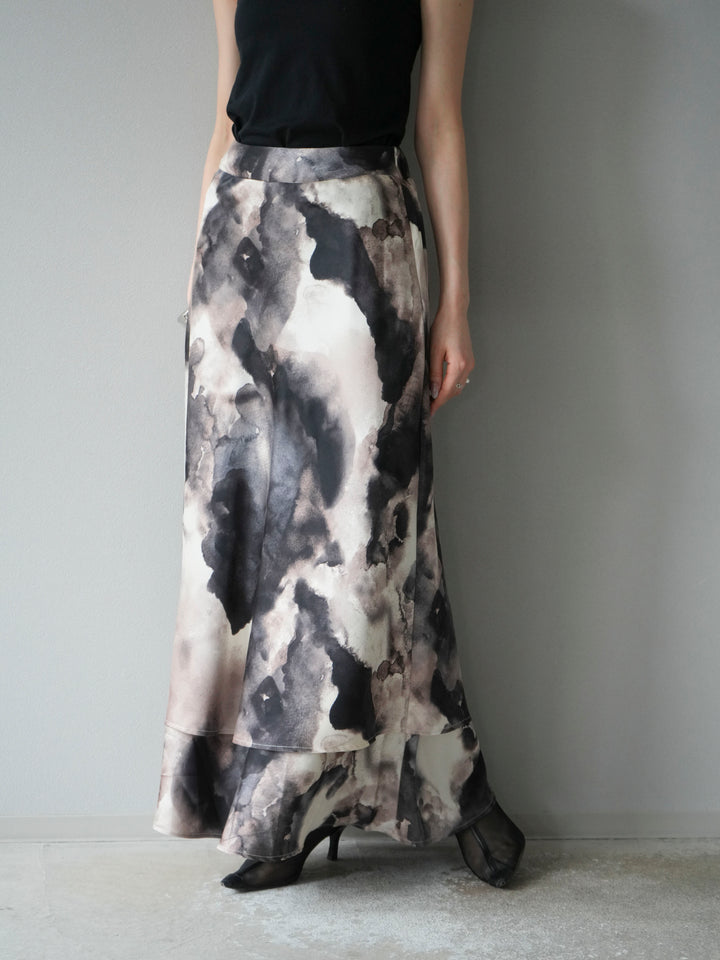 [予約]ニュアンスサテンフリルスカート/アイボリー×チャコールグレー