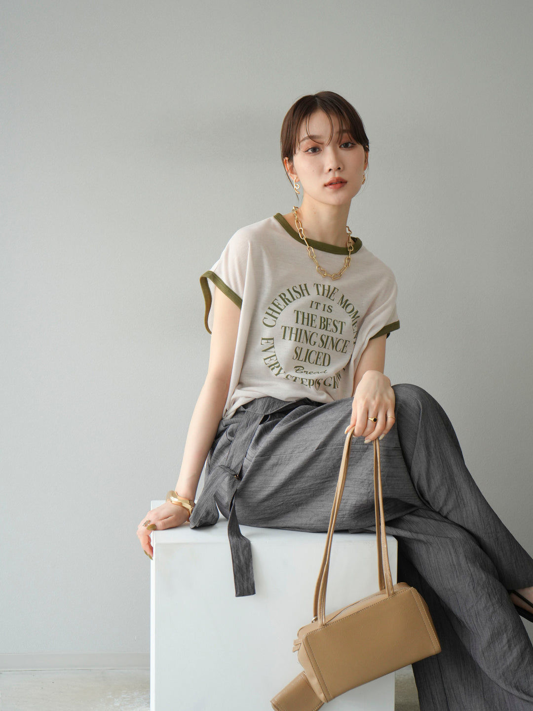 [SET]ストリングデザインハイウエストサロペット+シアーフライス ロゴプリントT (2set)