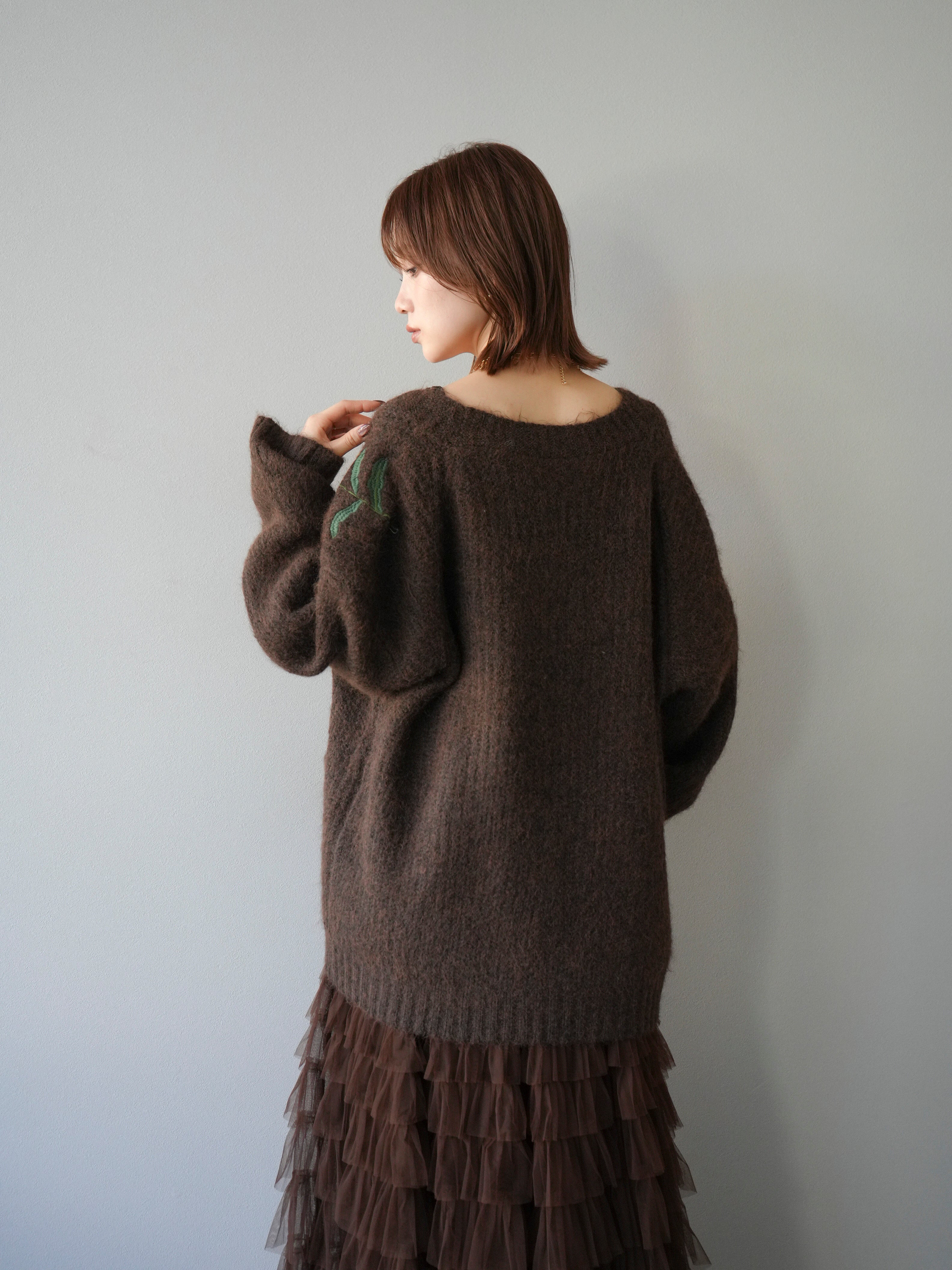 SET]フラワー刺繍Vネックオーバーニットカーディガン+チュール