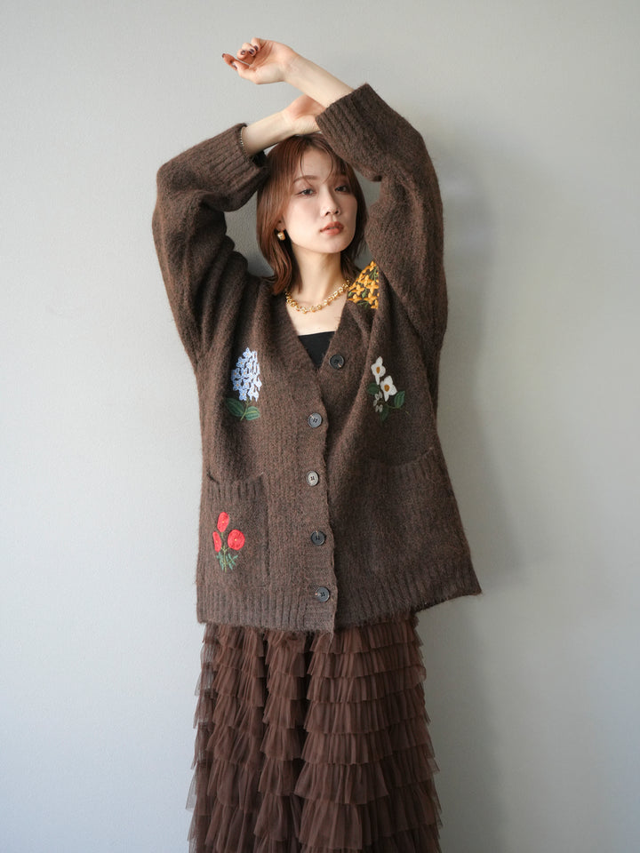 [SET] 花朵刺繡V領寬鬆針織開襟衫 + 薄紗層疊裙 (2套)