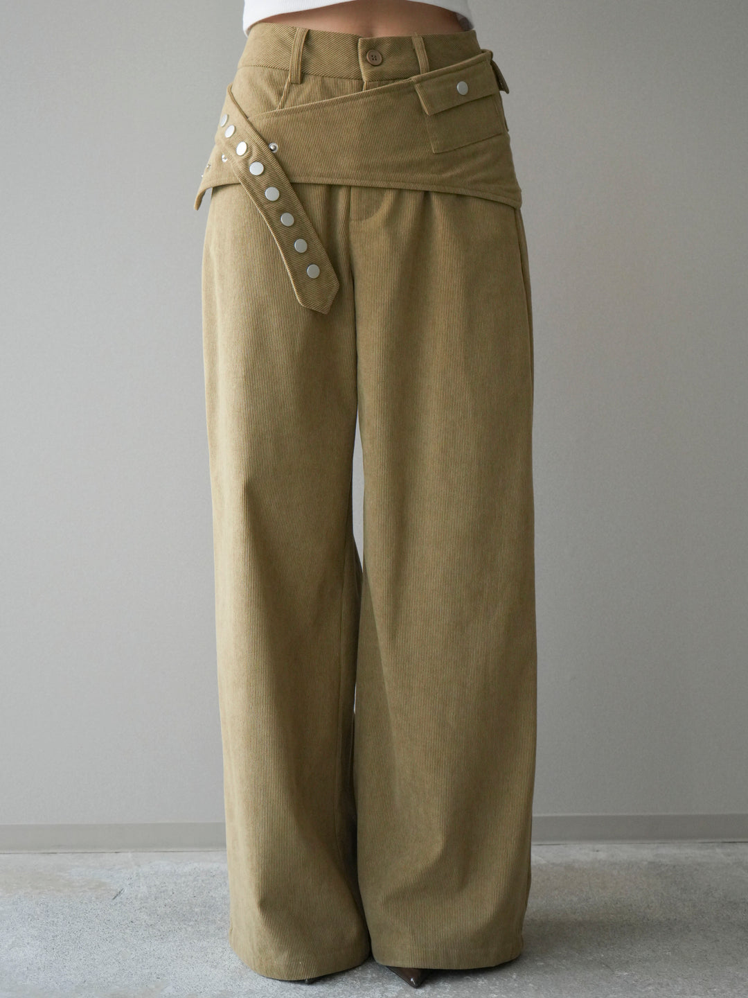 [予約]コーデュロイ巻きベルト付きパンツ/beige