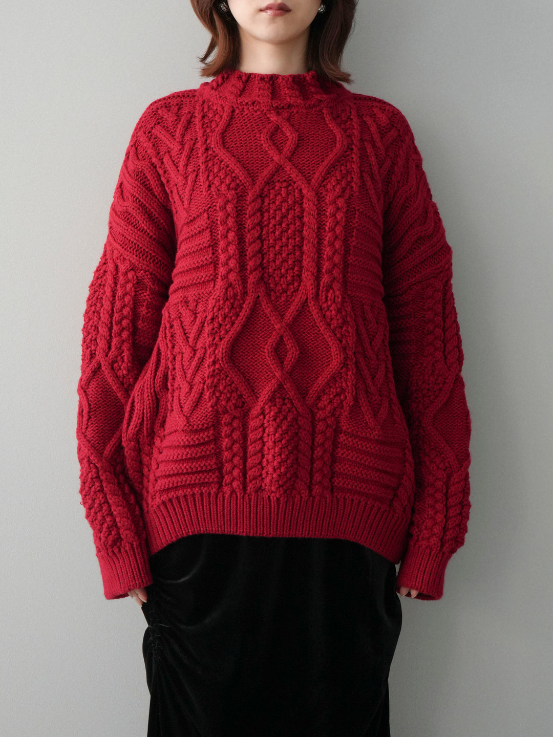 [予約]ケーブル編みモックネックニットプルオーバー/red