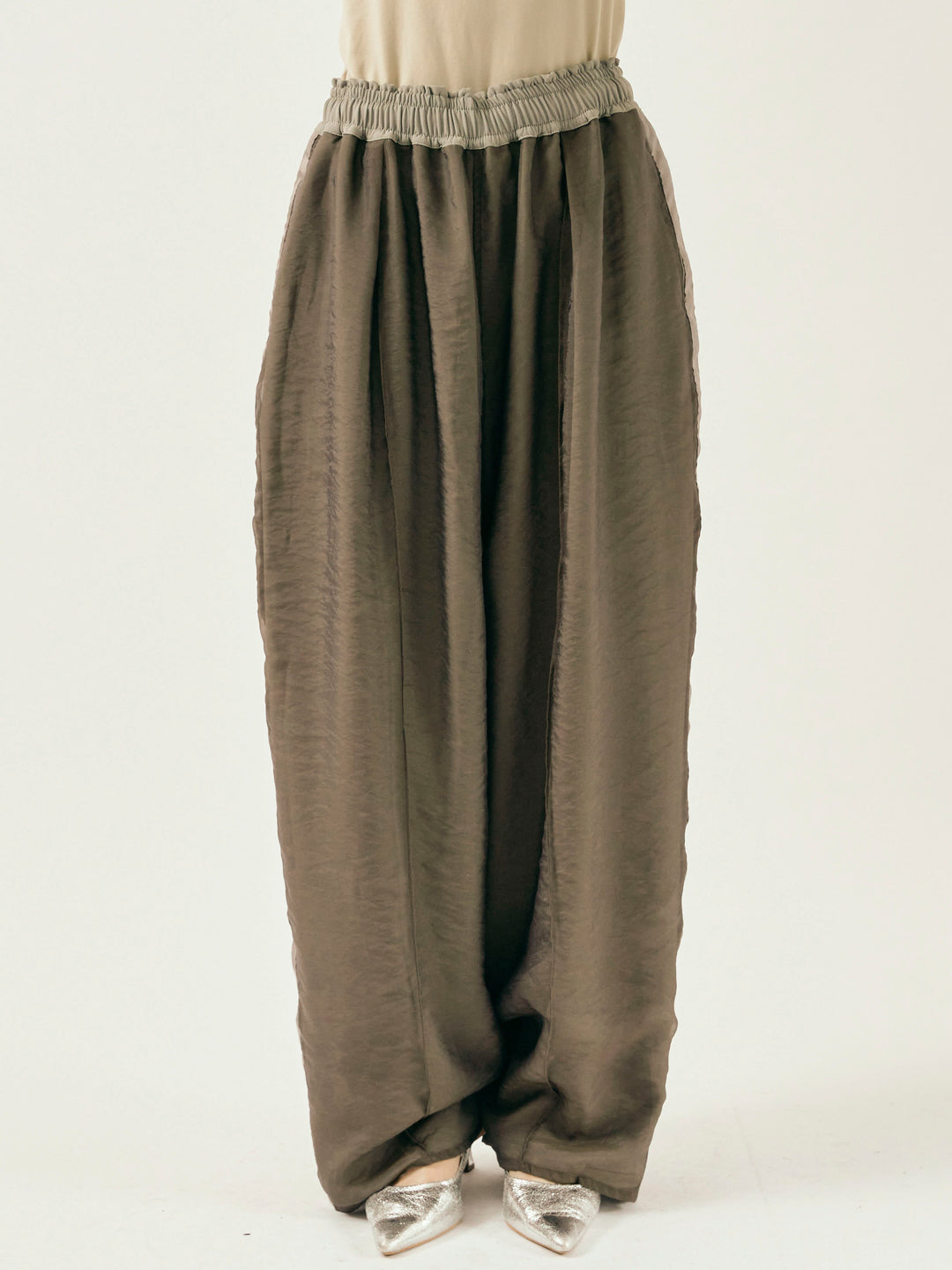 [予約]オーガンジーレイヤードサイドラインパンツ/チャコール