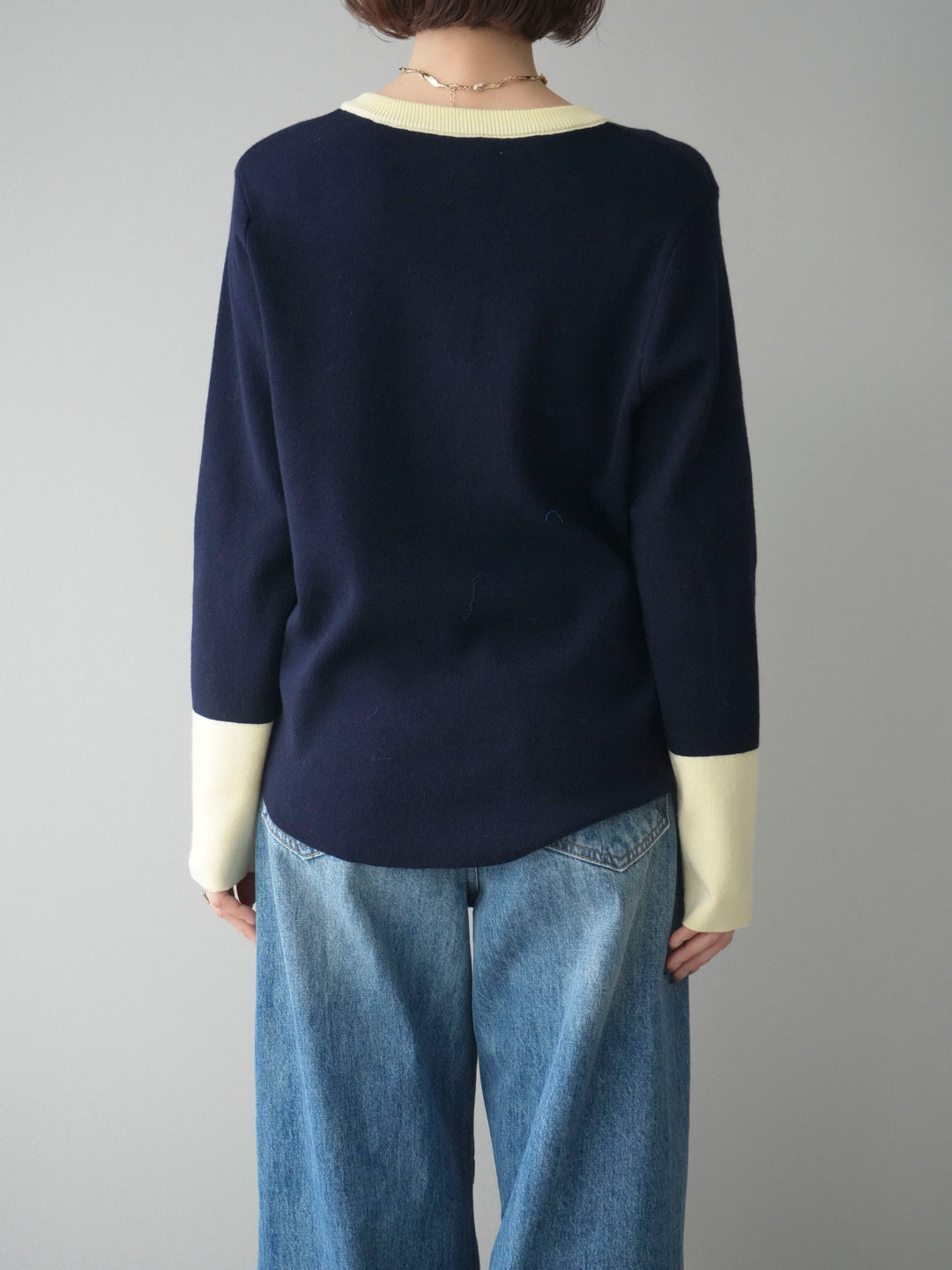 [予約]ヘンリーネック配色ニットソー/navy