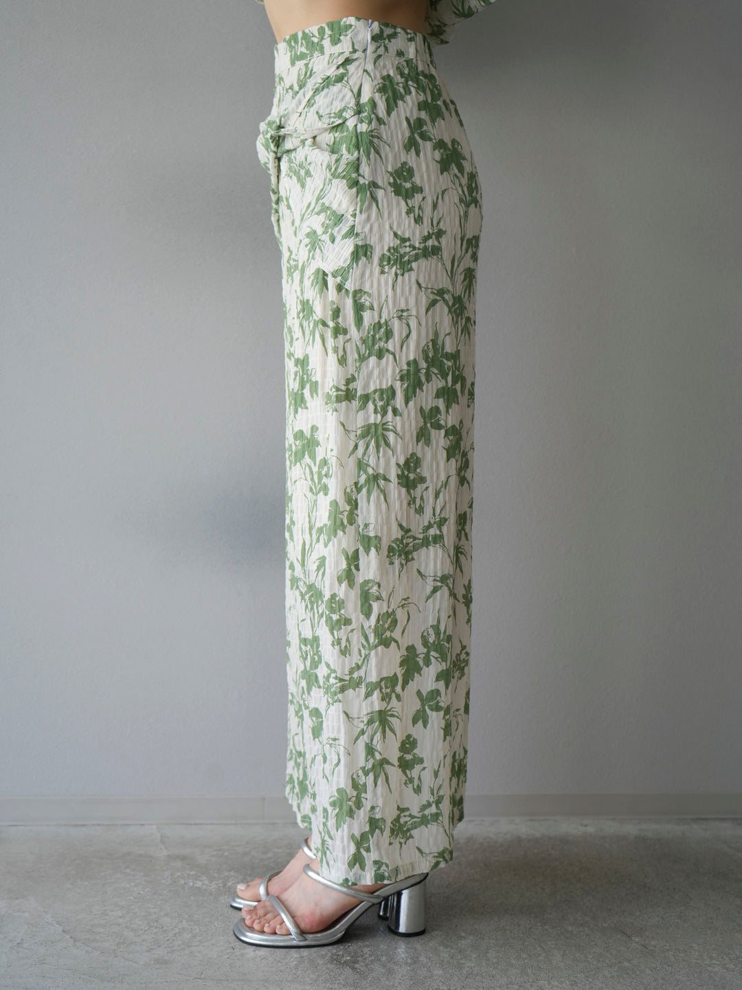 [Pre-order] Washer waist design flower pattern skirt/green