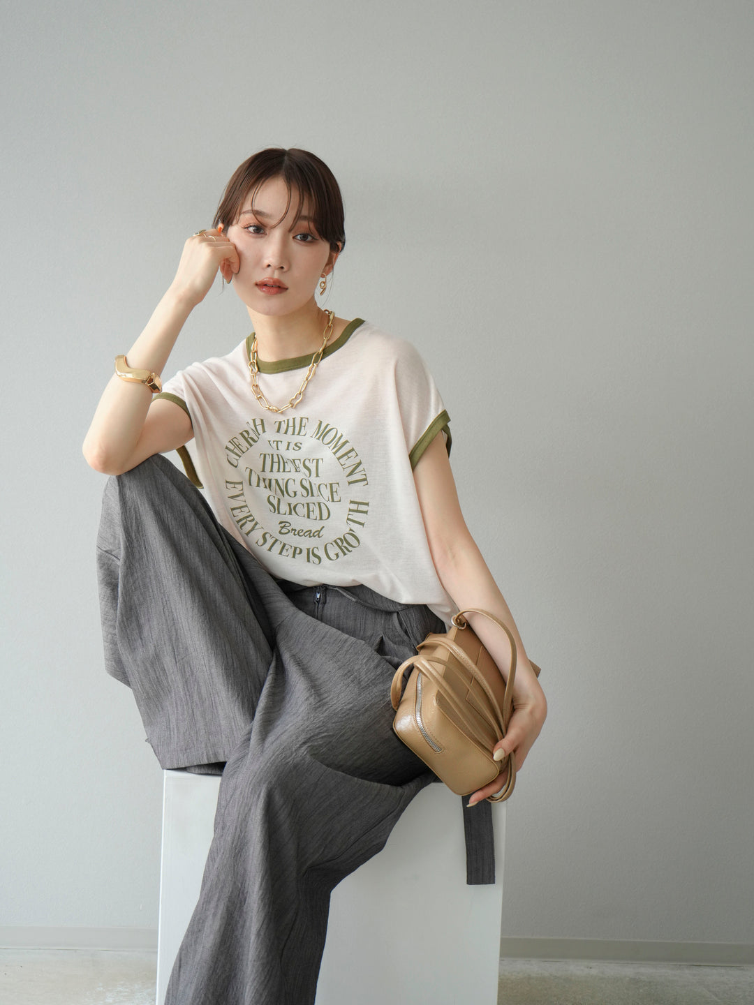 [SET]ストリングデザインハイウエストサロペット+シアーフライス ロゴプリントT (2set)