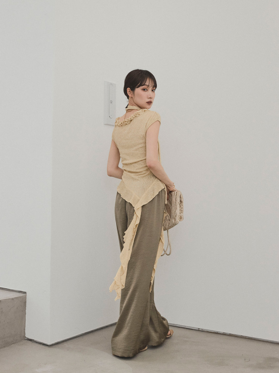 [予約]サテンイージーパンツ/カーキ