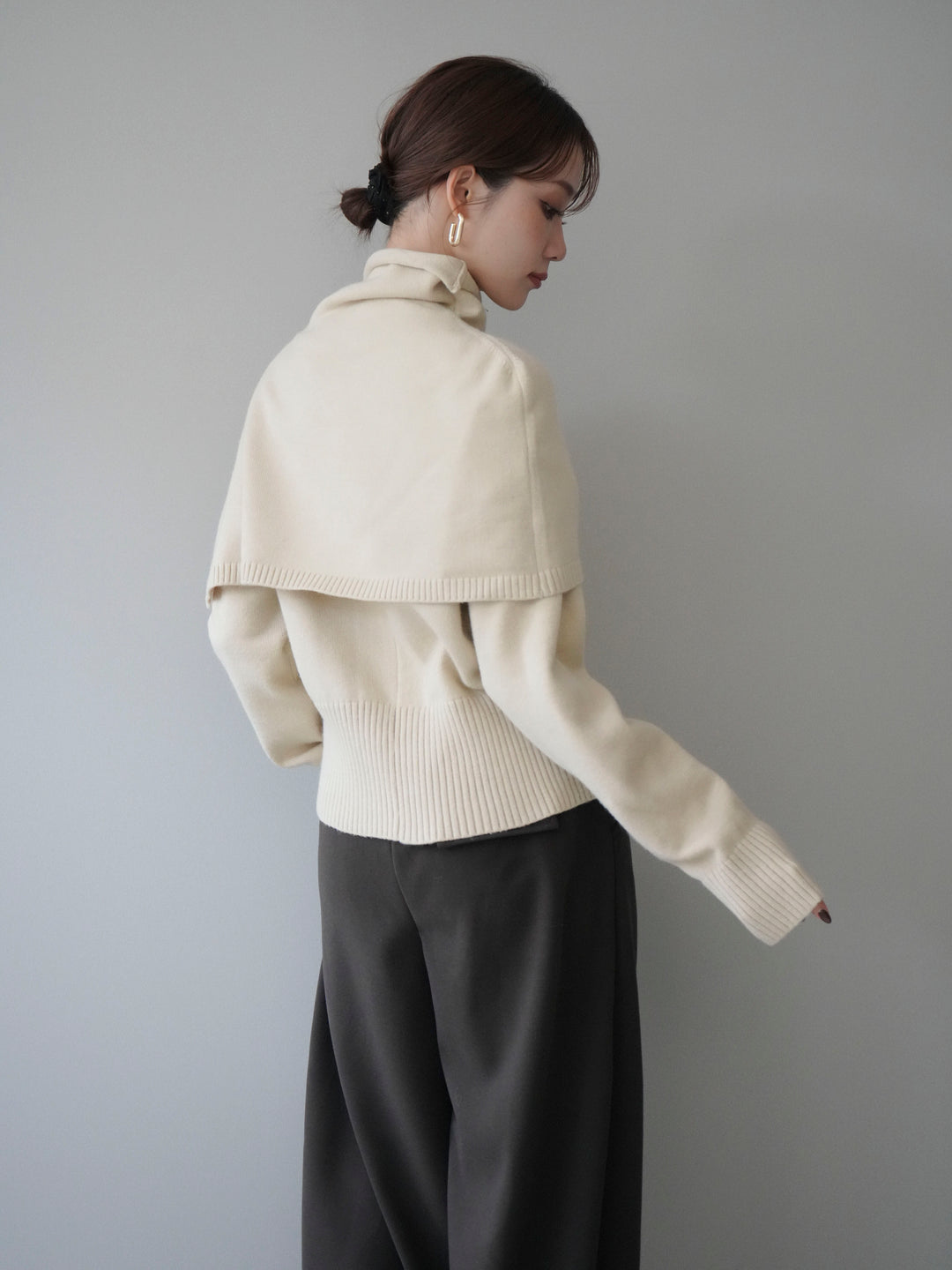 [予約]フロントスリットネックアンサンブルニット/ivory