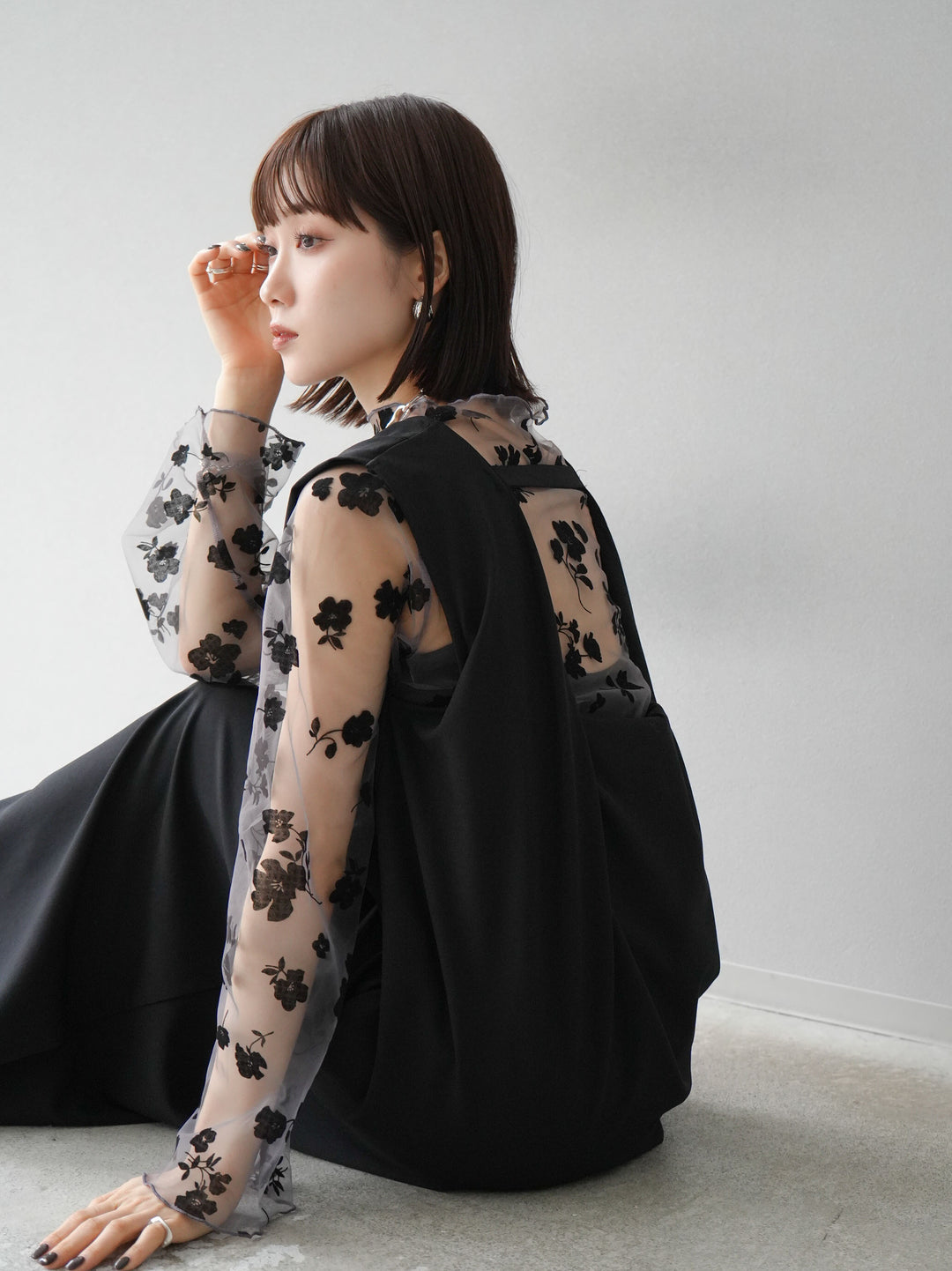 予約]バックドレープワンピース/ブラック – Lumier 