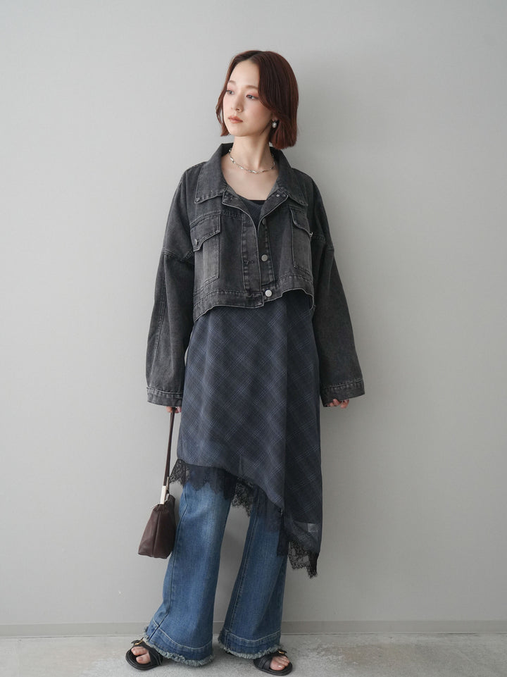【套裝】牛仔短版襯衫外套+不對稱格紋蕾絲吊帶背心+流蘇半喇叭牛仔褲（三件套）