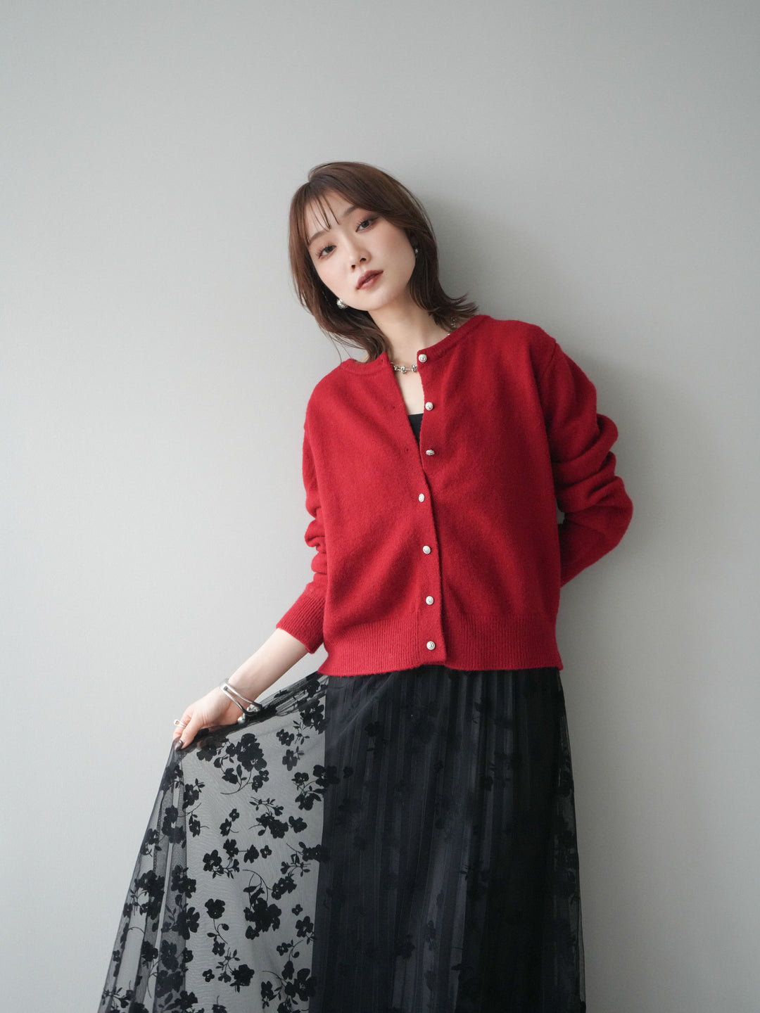 [SET]アンティークボタンニットカーディガン+選べるアクセセット(2set)