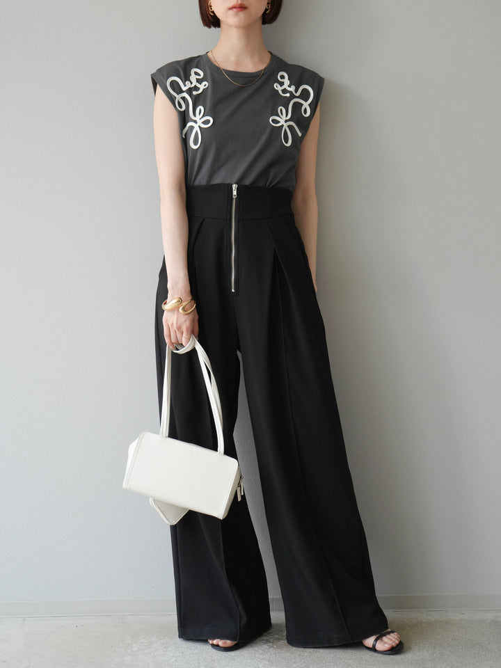 [SET]コード刺繍フレンチスリーブTシャツ+選べるアクセセット(2set)