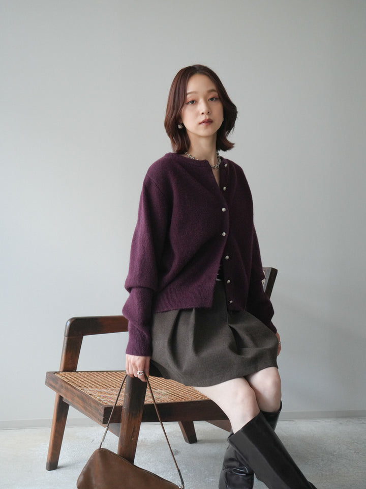 [SET]アンティークボタンニットカーディガン+ベルト付きタックミニスカート(2set)