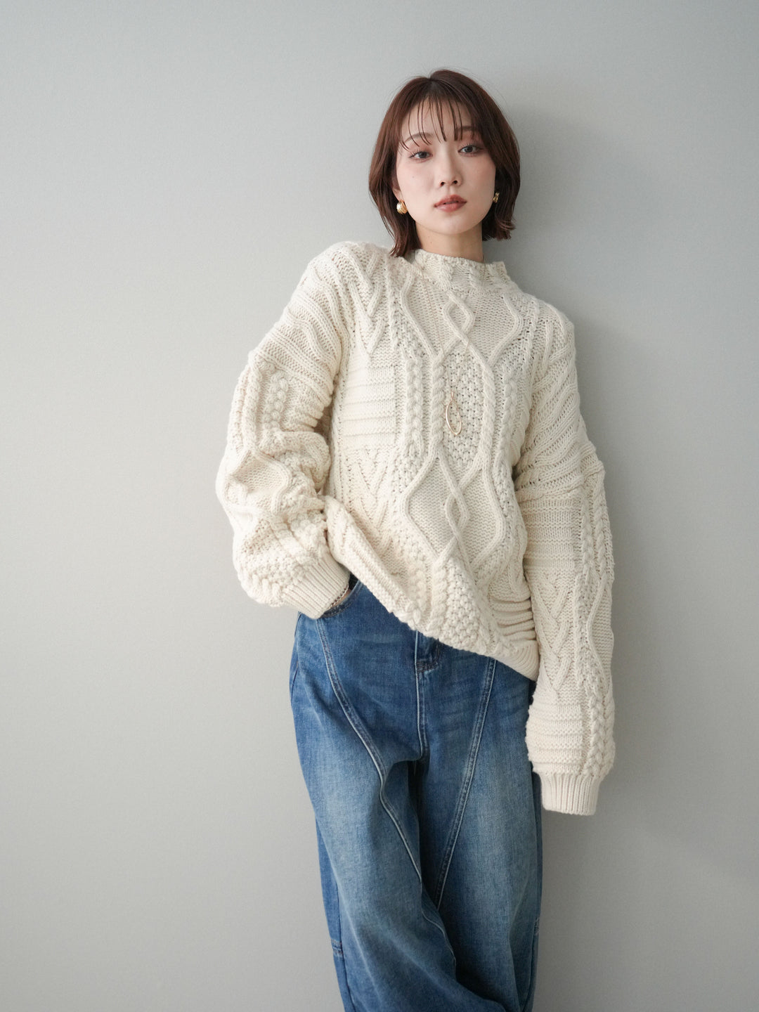 [SET]ケーブル編みモックネックニットプルオーバー+選べるアクセセット(2set)