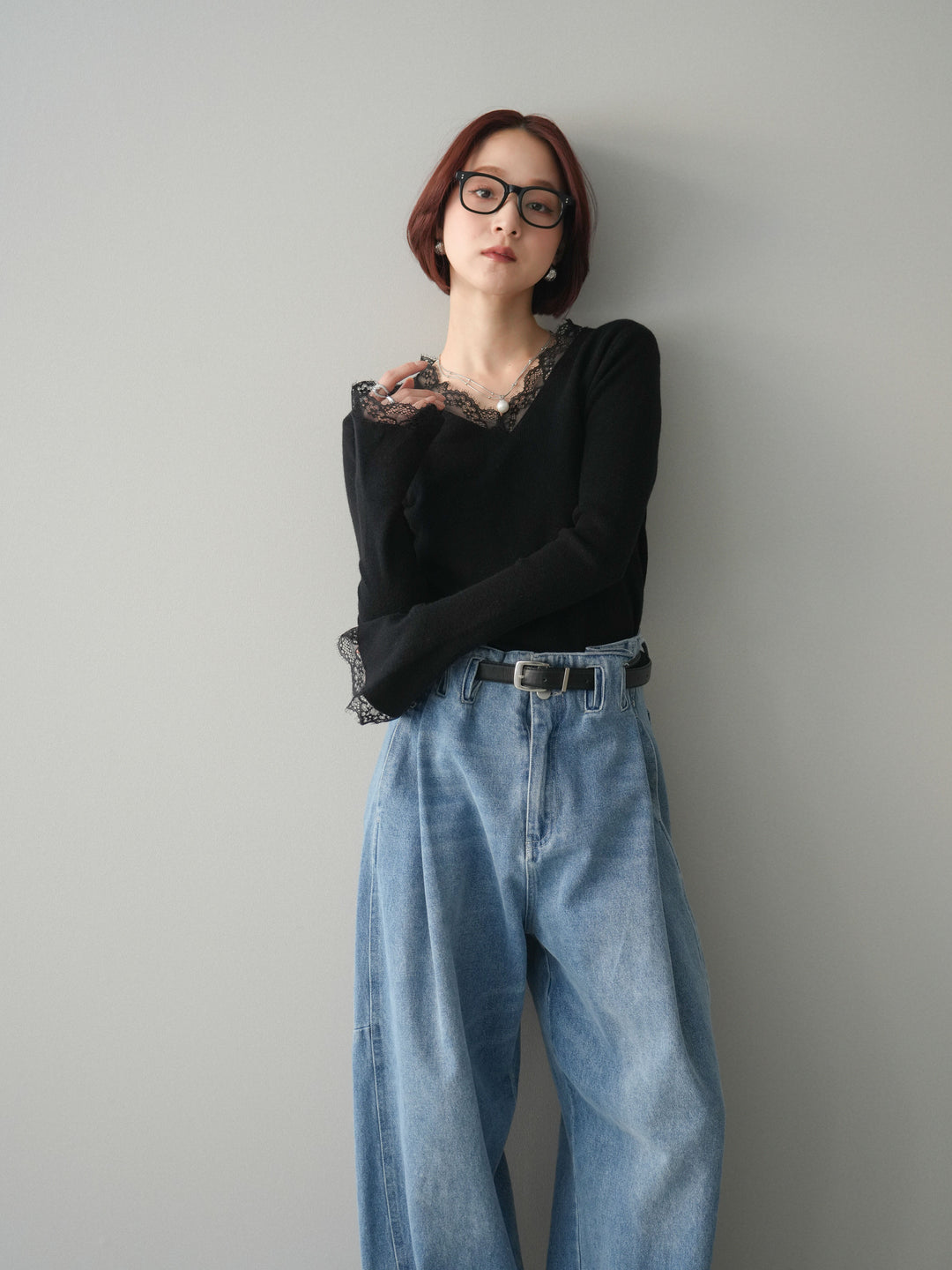 [SET]レースドッキングVネックニットトップス+ハイウエストベルトループデザインデニムパンツ(2set)