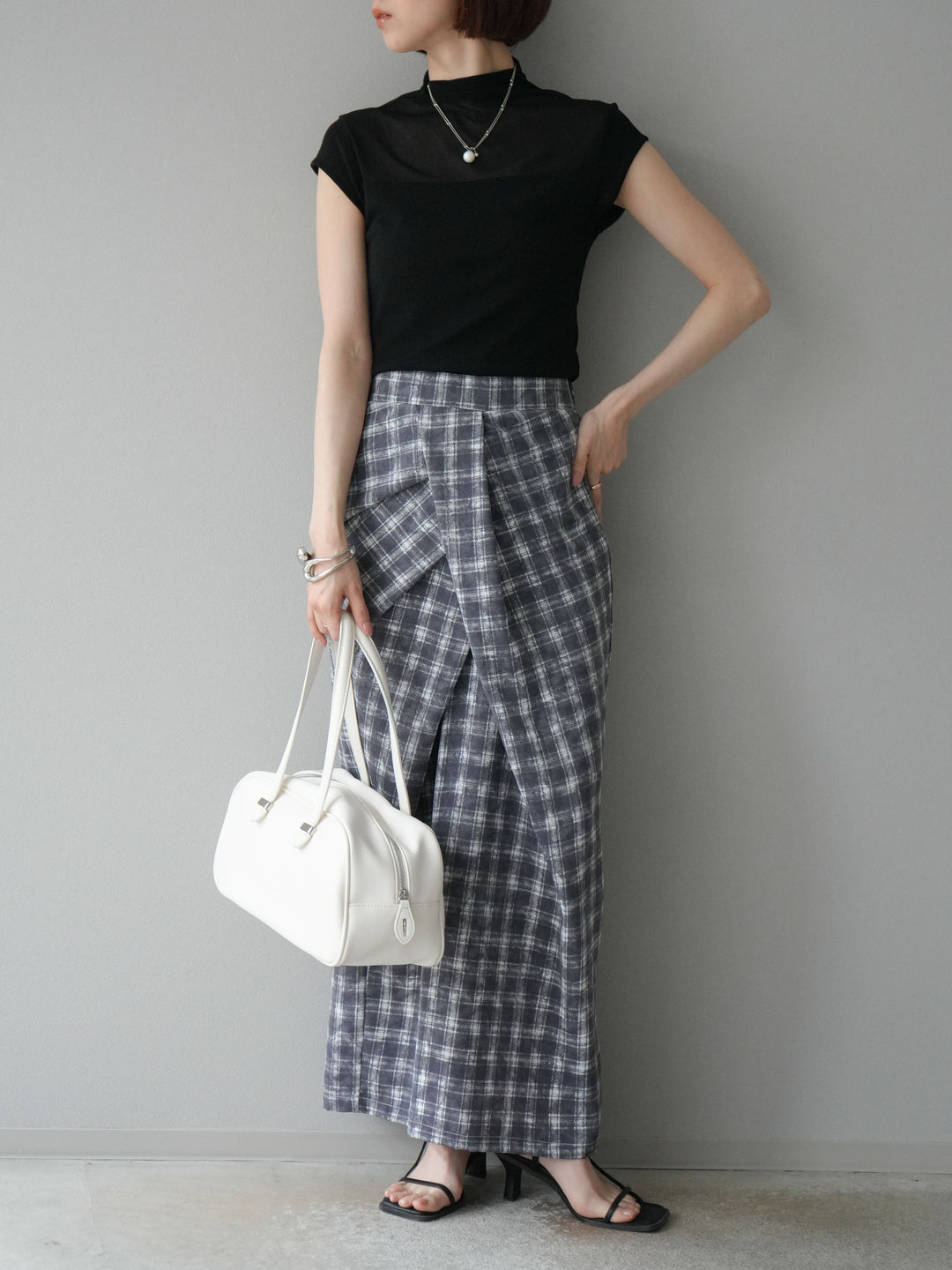 [予約]チェックプリントタックIラインスカート/グレー