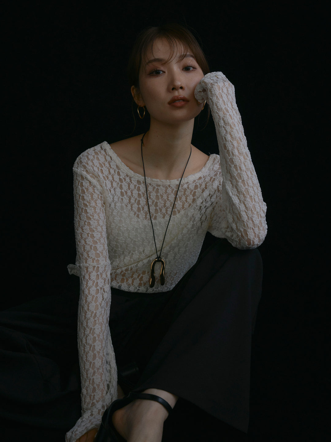 【Allure】[SET]バックラウンドレーストップス+ラップデザインタックワイドパンツ(2set)