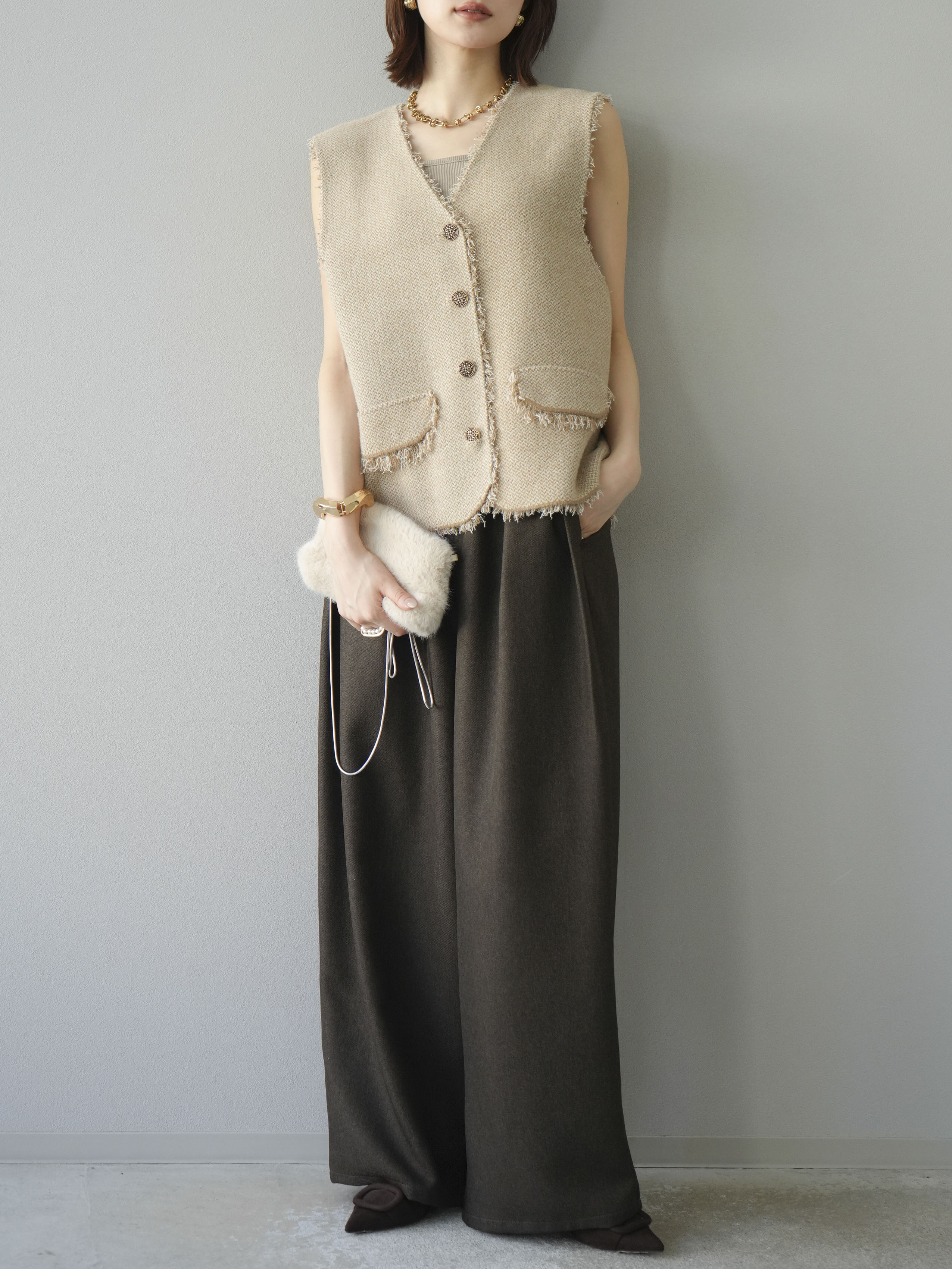 予約]ツイードライクフリンジニットベスト/ベージュ – Lumier